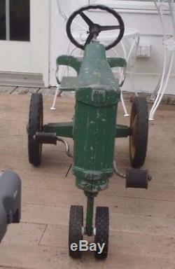 1950's john deere pedal tractor