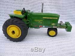 diecast pulling tractor