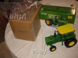 116 JOHN DEERE 1967 5020 with CRENLO CAB 2023 TWO-CYLINDER CLUB NIB #45848OTP