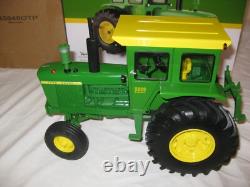 116 JOHN DEERE 1967 5020 with CRENLO CAB 2023 TWO-CYLINDER CLUB NIB #45848OTP
