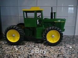 1970's Vintage John Deere 7520 Tractor By Ertl 1/16 Original Farm Toy