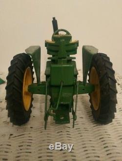 1/16 Ertl Eska Toy Farm Tractor John Deere 3010 & Mounted Corn Picker Long Nose