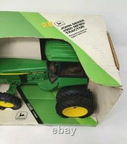 1/16 Ertl John Deere 4960 MFWD Tractor(Die-Cast) 5709 1992