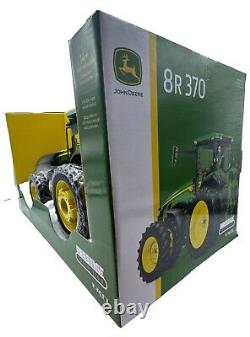 1/16 Ertl John Deere 8R 370 MFWD Front & Rear Duals Prestige Collection NIB New