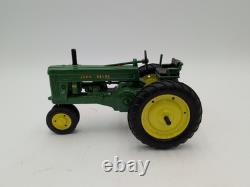 1/16 Eska John Deere 60 Farm Toy Tractor Repainted With 3pt