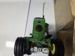 1/16 John Deere 4250 Toy Farmer