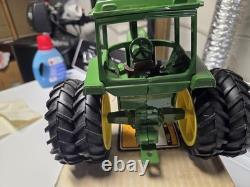 1/16 John Deere 4250 Toy Farmer