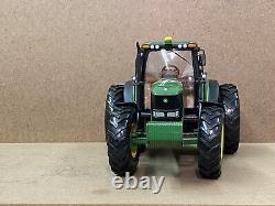 1/16 John Deere 7320 farm tractor model 2005 Farm Show Edition