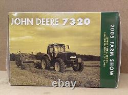 1/16 John Deere 7320 farm tractor model 2005 Farm Show Edition