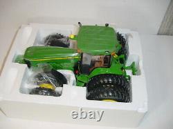 1/16 John Deere 8320 Farm Show Edition Tractor 2003 by ERTL NIB