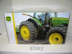 1/16 John Deere 8400r Mfwd Duals Front & Triples Rear Prestige Collection Nib