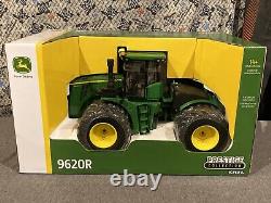 1/16 John Deere 9620R 4WD Tractor with Duals Prestige Collection
