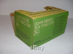 1/16 Vintage John Deere 3020 Narrow Front Tractor WithOriginal Green & Yellow Box