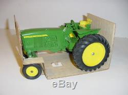 1/16 Vintage John Deere 3020 Wide Front Tractor WithClosed Box! Nice