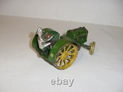 1/16 Vintage John Deere Cast Iron Model D Tractor by Vindex (1930)