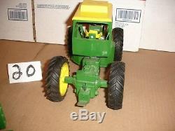 1/16 john deere 7520 toy tractor