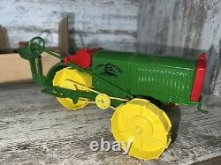 1/16th Scale John Deere Dain All Wheel Drive Tractor Die-Cast