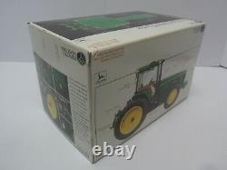 1/32 Ertl John Deere 8400 Tractor #8 Precision Classics STILL SEALED BOX