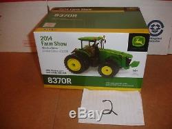 1/32 john deere 8370 r gold plated farm show tractor