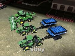 1/64 Ertl John Deere Combine, 2 John Deere Track Tractors & 2 Kinze Grain Carts