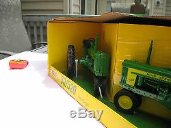 2 John Deere 116 Scale Ertl Die Cast Metal Model Tractors 50 & 520 New In Box