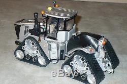 9570RX 1/32 2018 Silver FARM SHOW EDITION Toy John Deere Tractor Ertl 1 of 3000