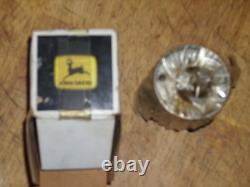 AR81610 John Deere power steering Housing oem lot 3