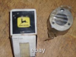 AR81610 John Deere power steering Housing oem lot 3