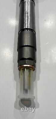 Bosch injector for JOHN DEERE, NEW HOLLAND & CASE IH IVECO # 5801790338