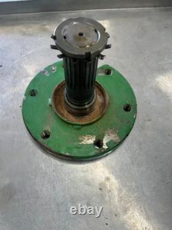 CH14696 John Deere 750 MFWD front stub axle