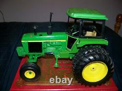 Custom John Deere 4230 cab with duals, 1/16, Ertl, Nice detail, JD