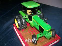 Custom John Deere 4230 cab with duals, 1/16, Ertl, Nice detail, JD