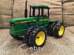 Custom John Deere 8450 4-Wheel Drive 4wd Toy Tractor 1/16 Precision Detail, Ertl