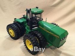 Custom John Deere 8970 4 Wheel Drive Tractor Toy Model 1 of 2 made. 1/16 Ertl