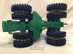 Custom John Deere 8970 4 Wheel Drive Tractor Toy Model 1 of 2 made. 1/16 Ertl