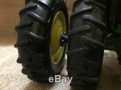 Custom John Deere Model 4440 Precision Toy Tractor. Sharp! Ertl