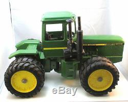 Diecast John Deere 8650 Collector Series Tractor