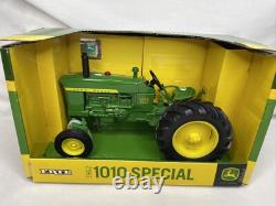 ERTL 1962 John Deere 1010 Special Farm Tractor 1/16 New