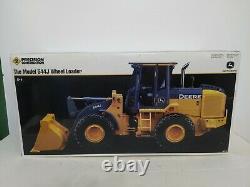 ERTL 1/16 JOHN DEERE 544J Wheel Loader Precision Construction