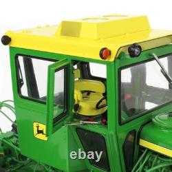 ERTL 1/16 John Deere 7520 4WD 50th Anniversary Tractor Precision Series 45893