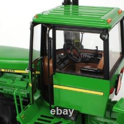 ERTL 1/16 John Deere 8850 4WD with Front & Rear Duals Prestige Select #3 45855