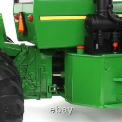 ERTL 1/16 John Deere 8850 4WD with Front & Rear Duals Prestige Select #3 45855