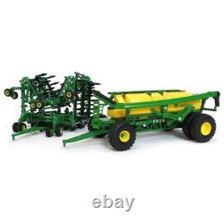ERTL 1/64 John Deere Air Seeder Set with 1870 Air Drill & C850 Air Cart 45555