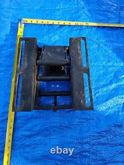 EUC Deere Suspension Seat fits 316 318 322 330 332 420 430 pn ST554598