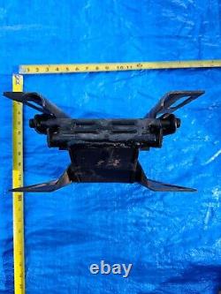 EUC Deere Suspension Seat fits 316 318 322 330 332 420 430 pn ST554598