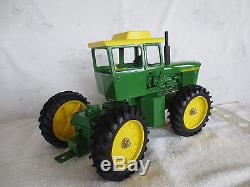 Ertl 1/16 John Deere 7520 4wd Farm Toy Tractor L@@k