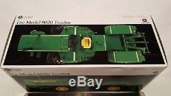 Ertl John Deere 8020 1/16 diecast metal farm tractor replica collectible
