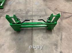 JD 600/700 to Skid Steer Adapter withLatches