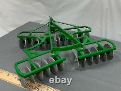 JOHN DEERE 18 Scale TANDEM DISC Tractor Implement Scale Models HUGE Die-Cast