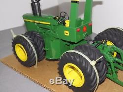 JOHN DEERE 7520 Precision Engineering 4WD Toy Tractor 1/16 CUSTOM with Duals ROPS